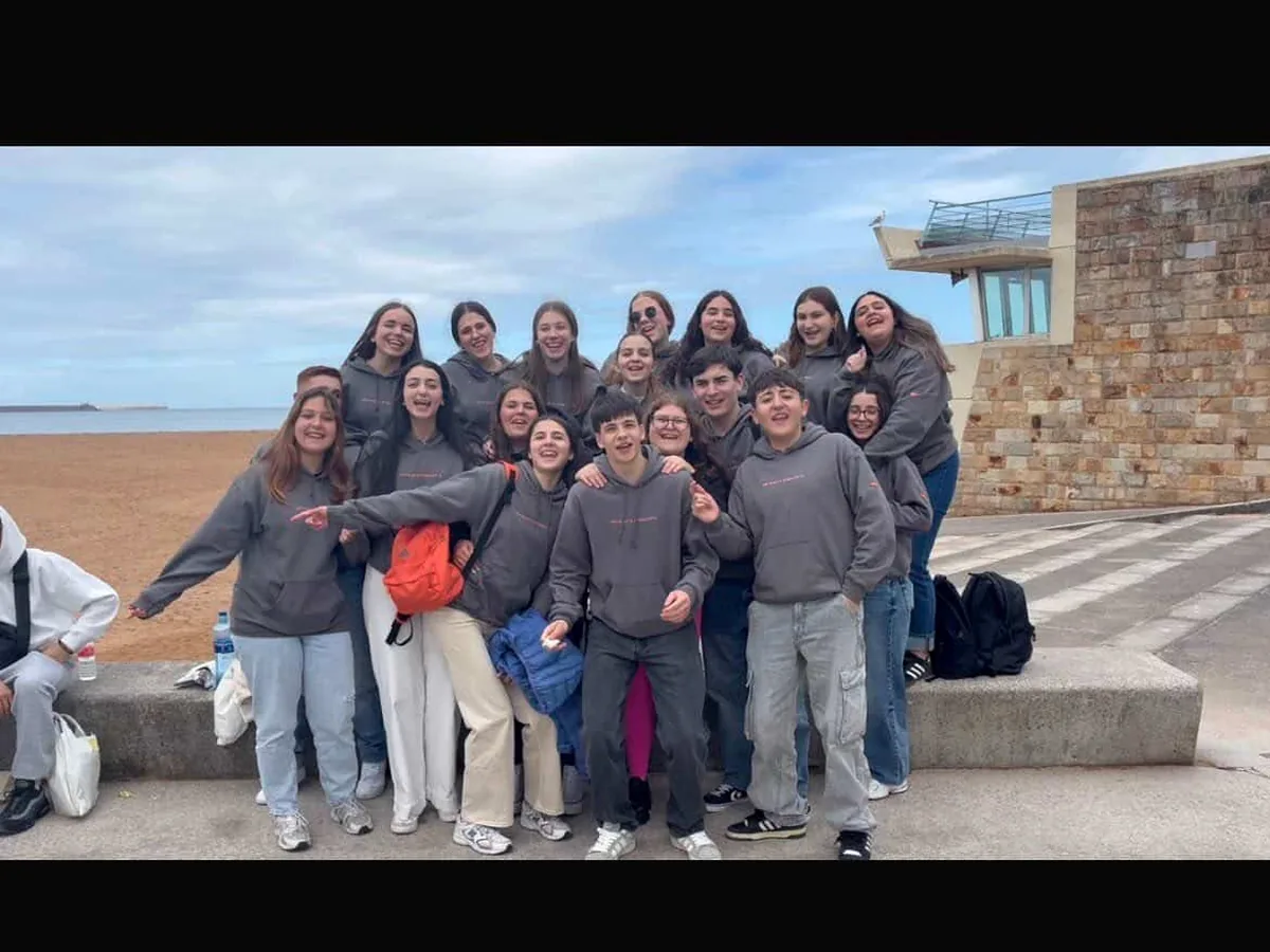 Sudaderas personalizadas para grupos de Lugo